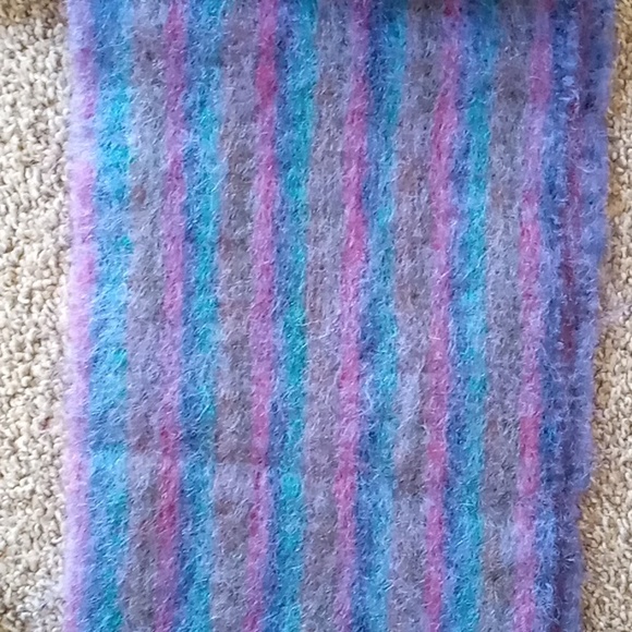 Creagaran Scottish Mohair Scarf - Picture 3 of 3
